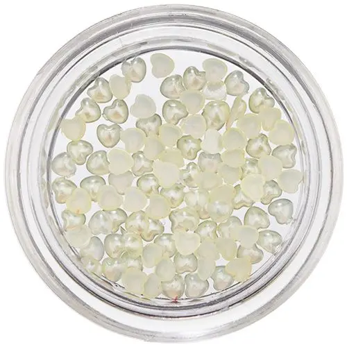Svetlo rumena srca za okraševanje nohtov - bisernat sijaj