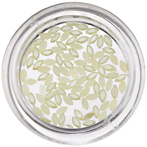 Svetlo rumeni ovali za okraševanje nohtov, lesketajoči